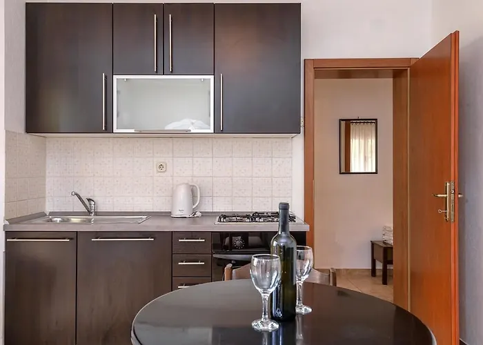 Zora איוואן דולץ