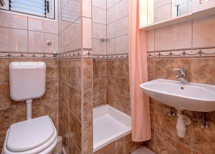 Zora איוואן דולץ